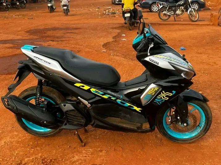 Scooter Yamaha Aerox original très propre